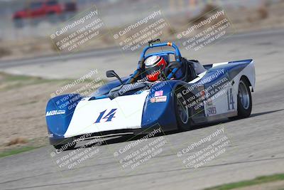media/Oct-25-2025-CalClub SCCA (Sat) [[34c778dfbe]]/Group 5/Qualifying/